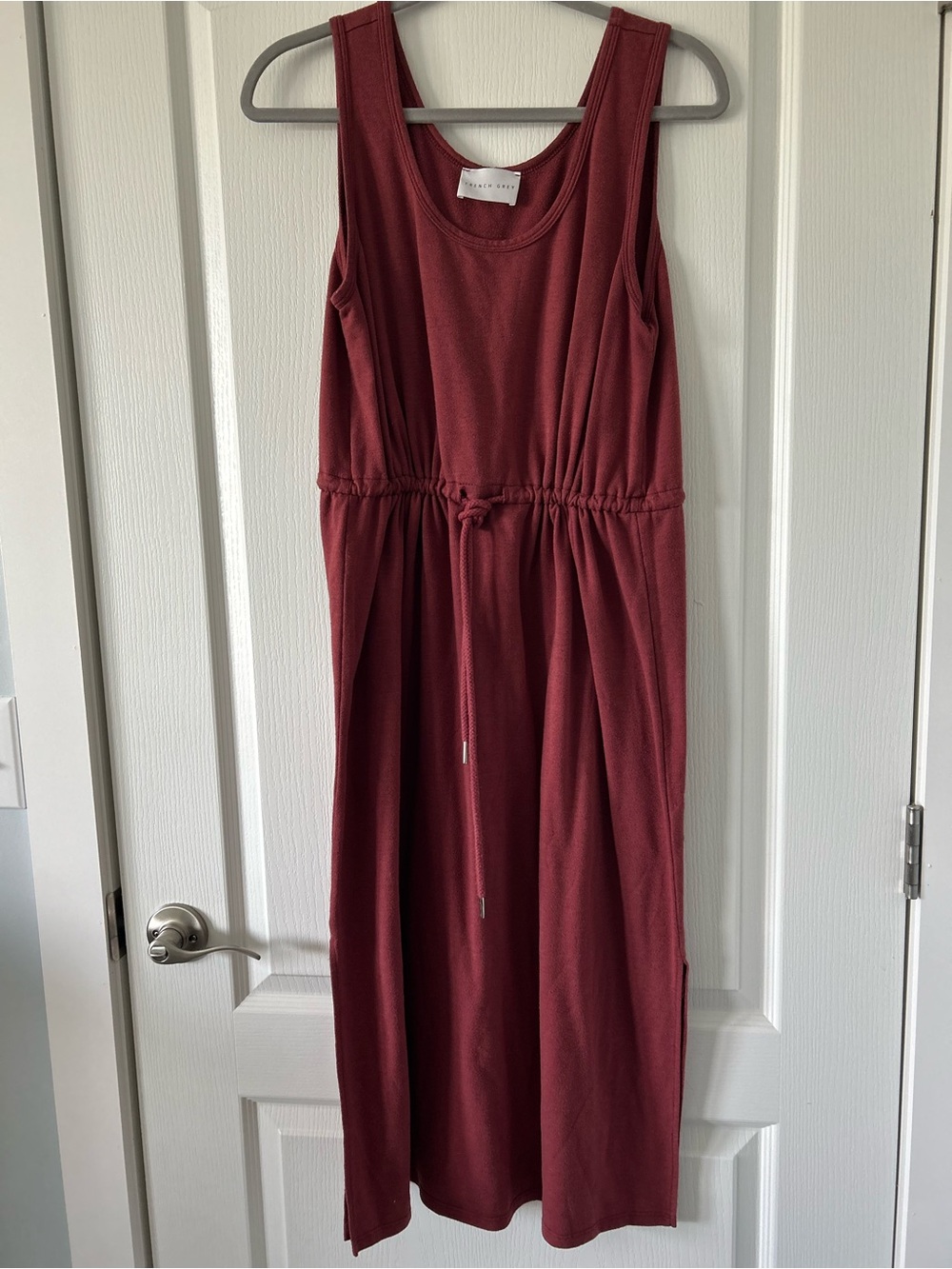 French Grey Sleeveless Drawstring Midi Dress - Wine